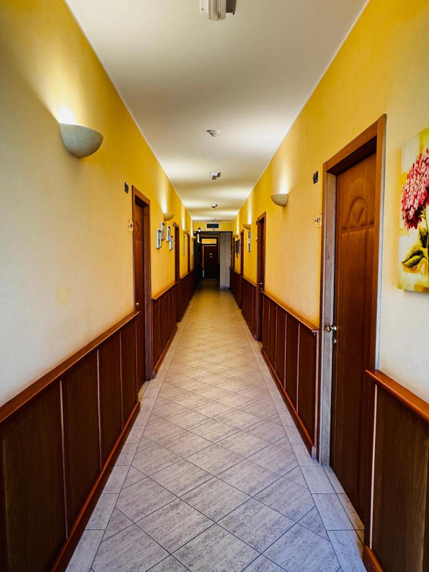 Hotel Softwood Recanati Eksteriør billede
